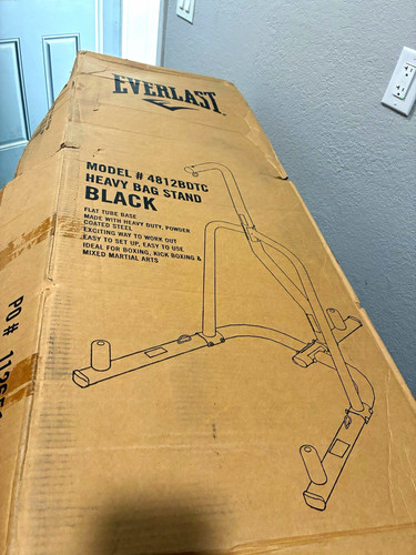 Everlast heavy bag stand - heavy,